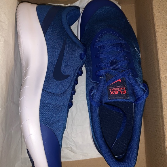 Nike Flex running shoe - Picture 3 of 8